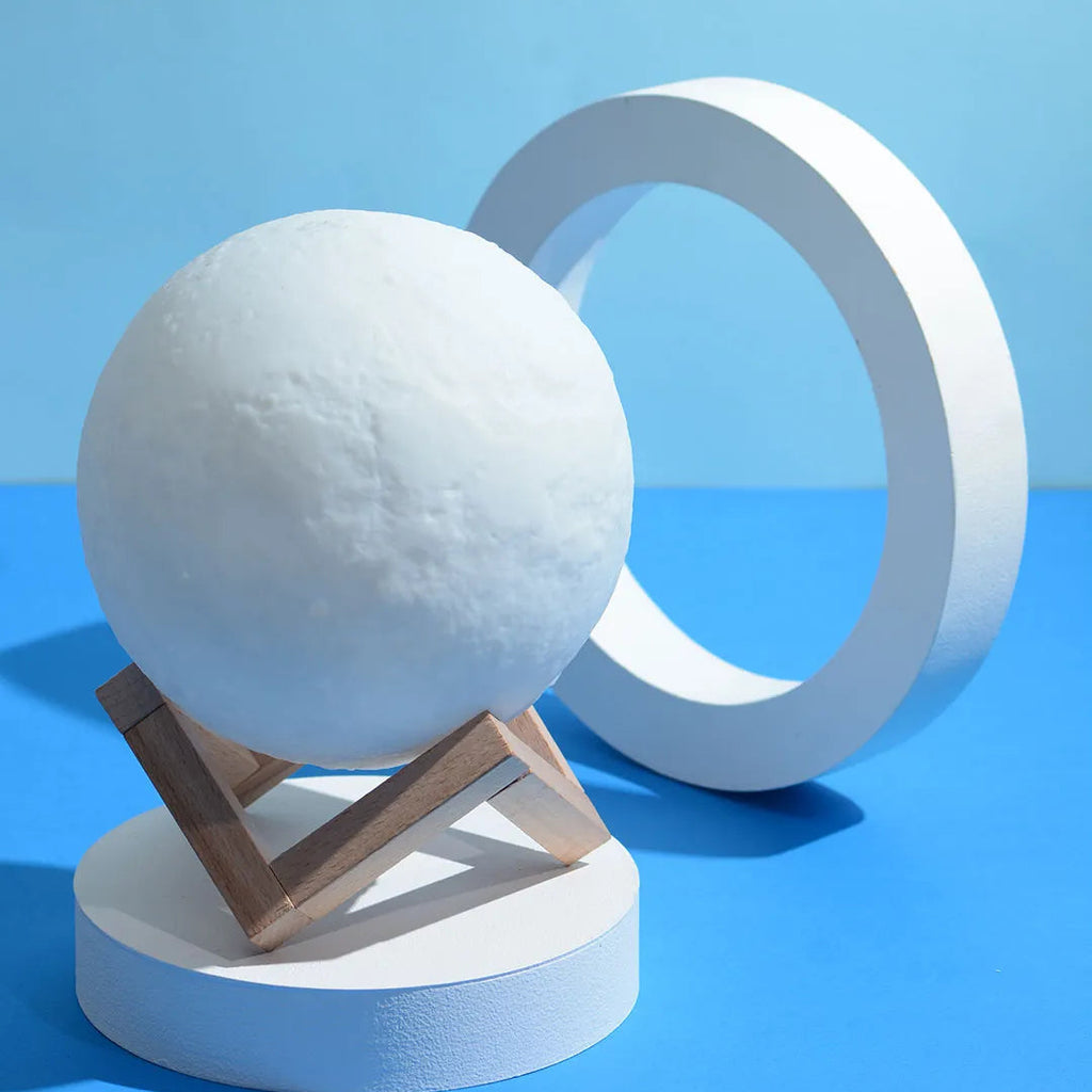 Lámpara Luna 3D con Control Remoto – Ilumina tus noches con magia y estilo