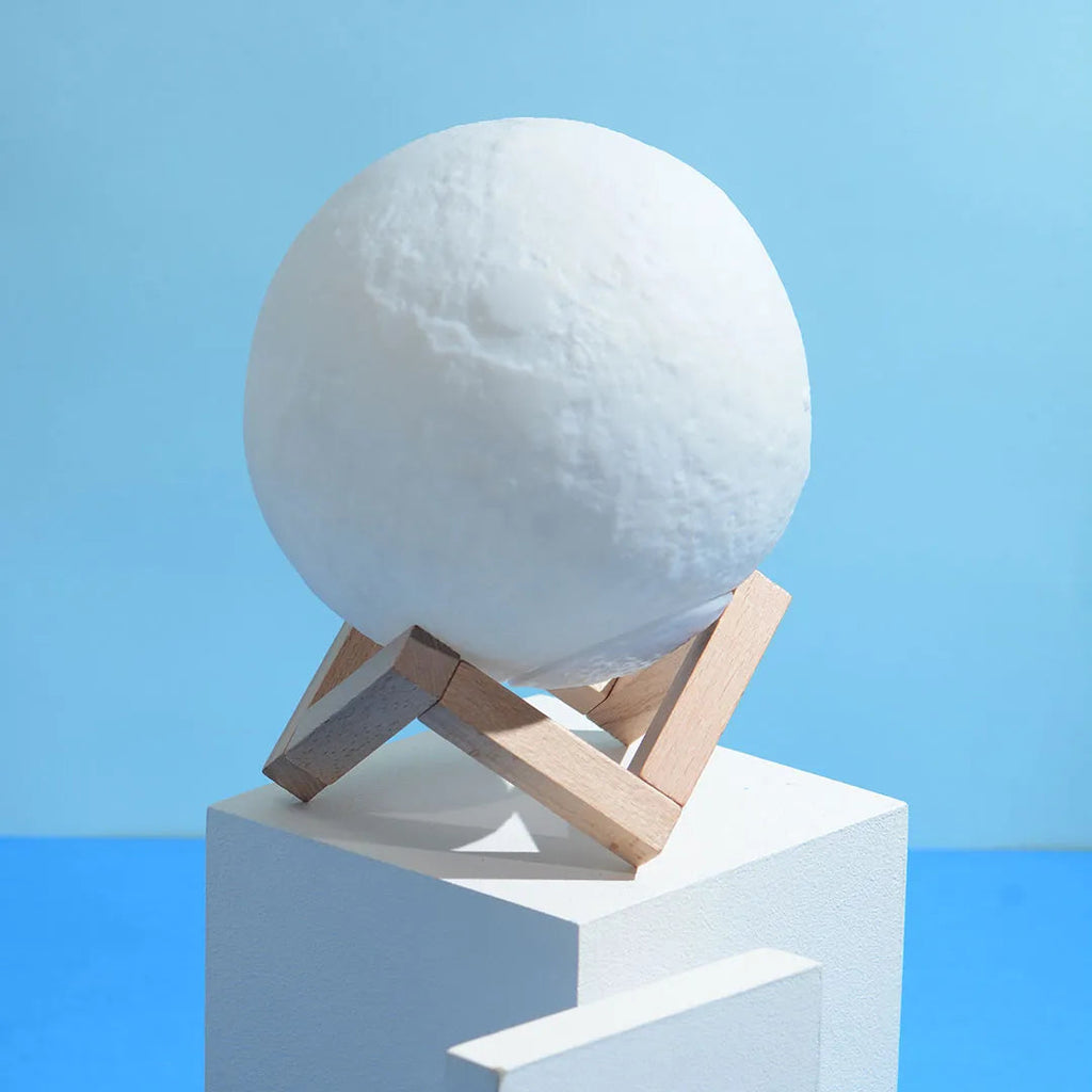 Lámpara Luna 3D con Control Remoto – Ilumina tus noches con magia y estilo