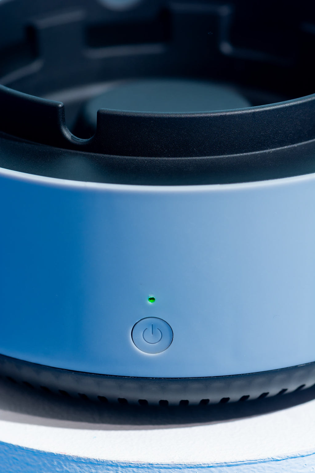 AirClean™ – El Cenicero Purificador de Aire que Revoluciona tu Espacio