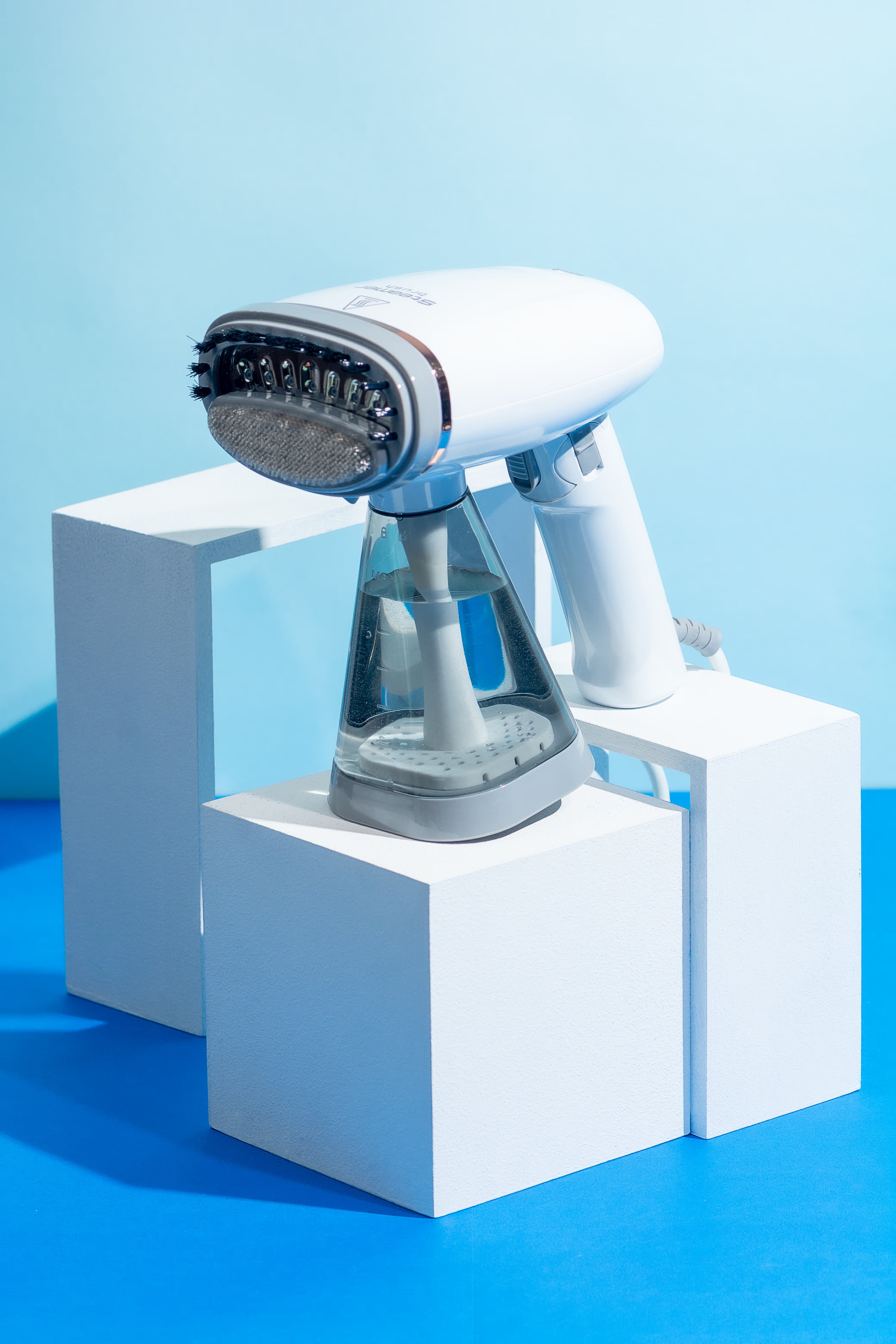 Plancha Portátil a Vapor 1500W – Ropa sin arrugas en minutos