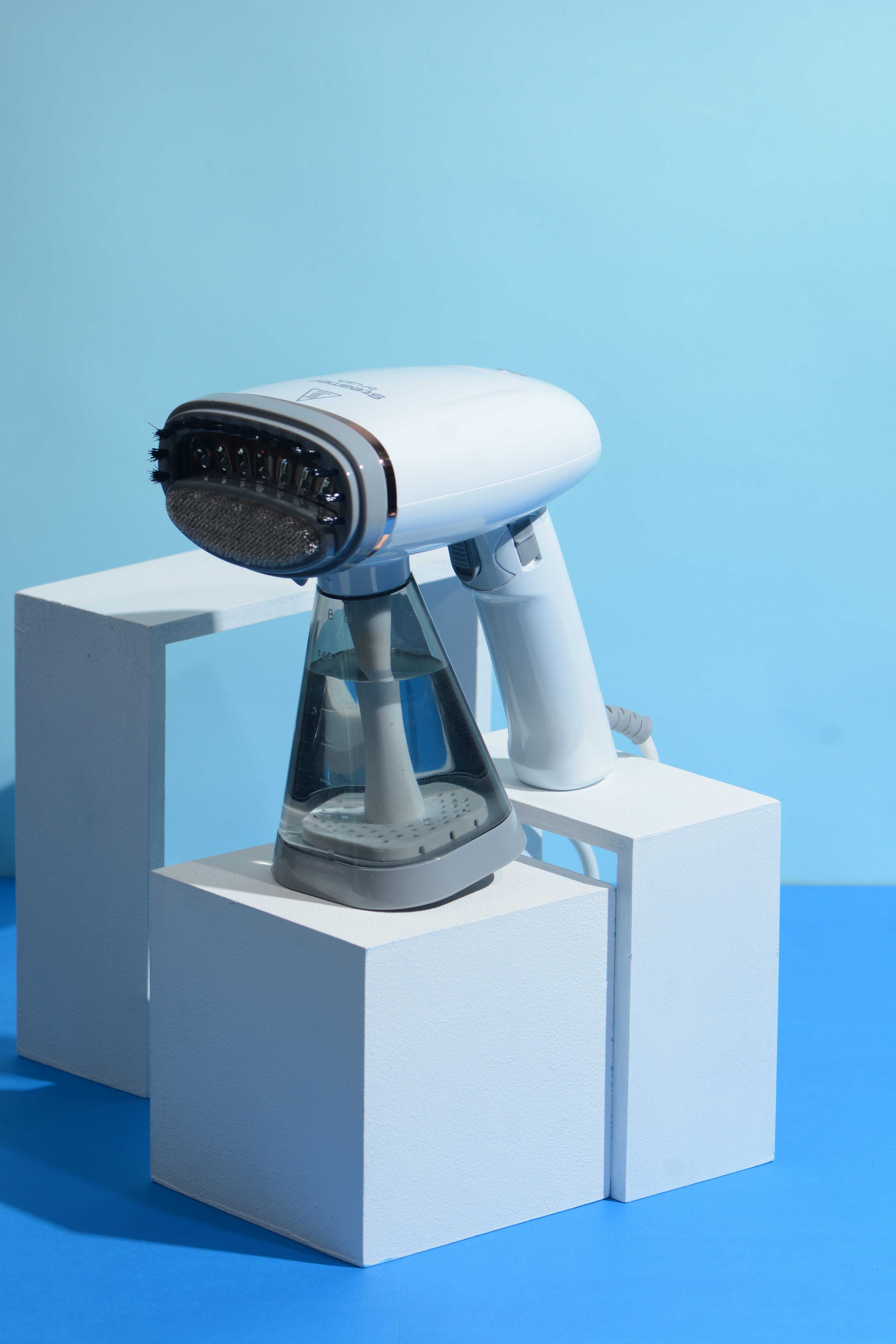 Plancha Portátil a Vapor 1500W – Ropa sin arrugas en minutos